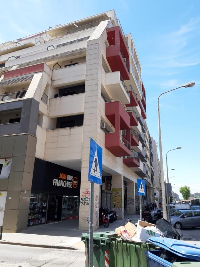 Kosmos Service Apartment City Center 1 With Additional Cost Parking Tessalónica Exterior foto