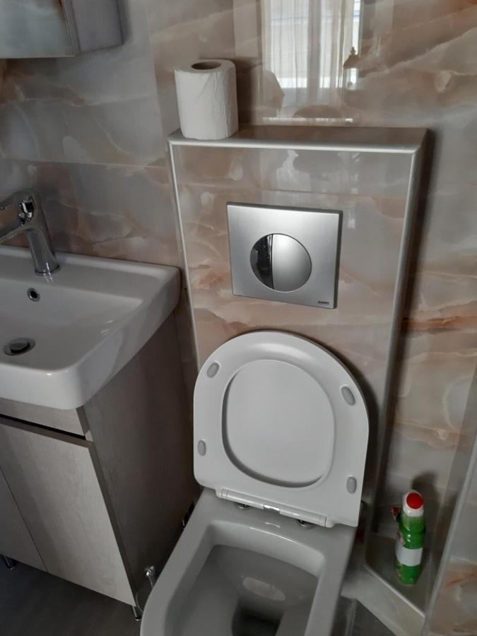 Kosmos Service Apartment City Center 1 With Additional Cost Parking Tessalónica Exterior foto
